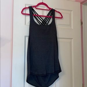 Lululemon workout top